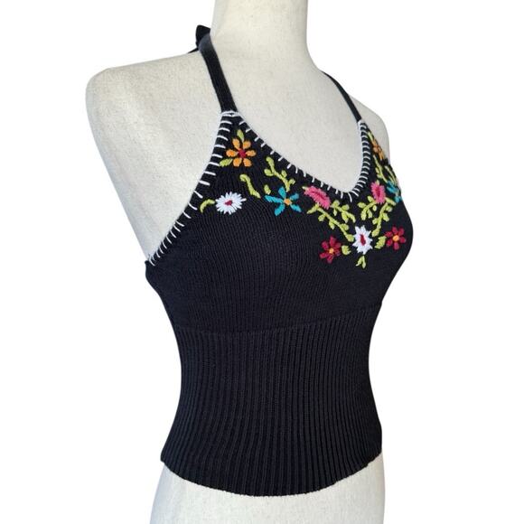 Wet Seal Black Embroidered Knit Halter Top Boho Floral Y2K Ribbed Stretch S - Picture 2 of 6